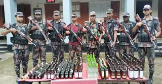 শেরপুর সীমান্তে বিজিবির অভিযানে ২৭৭ বোতল ভারতীয় মদ জব্দ